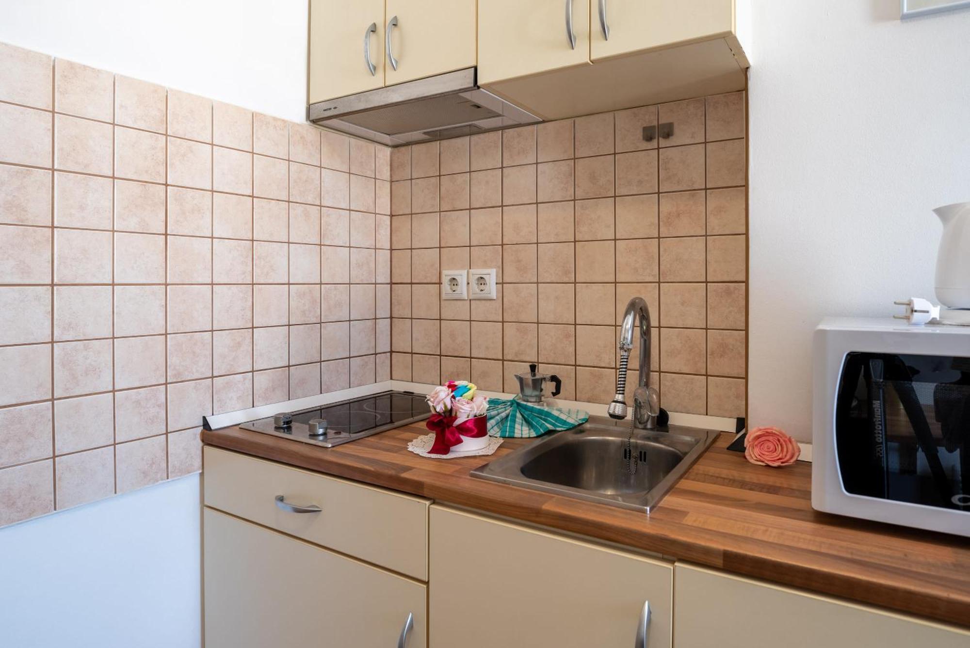Central - Bright - Calm Studio For Solo Travellers Boedapest Buitenkant foto