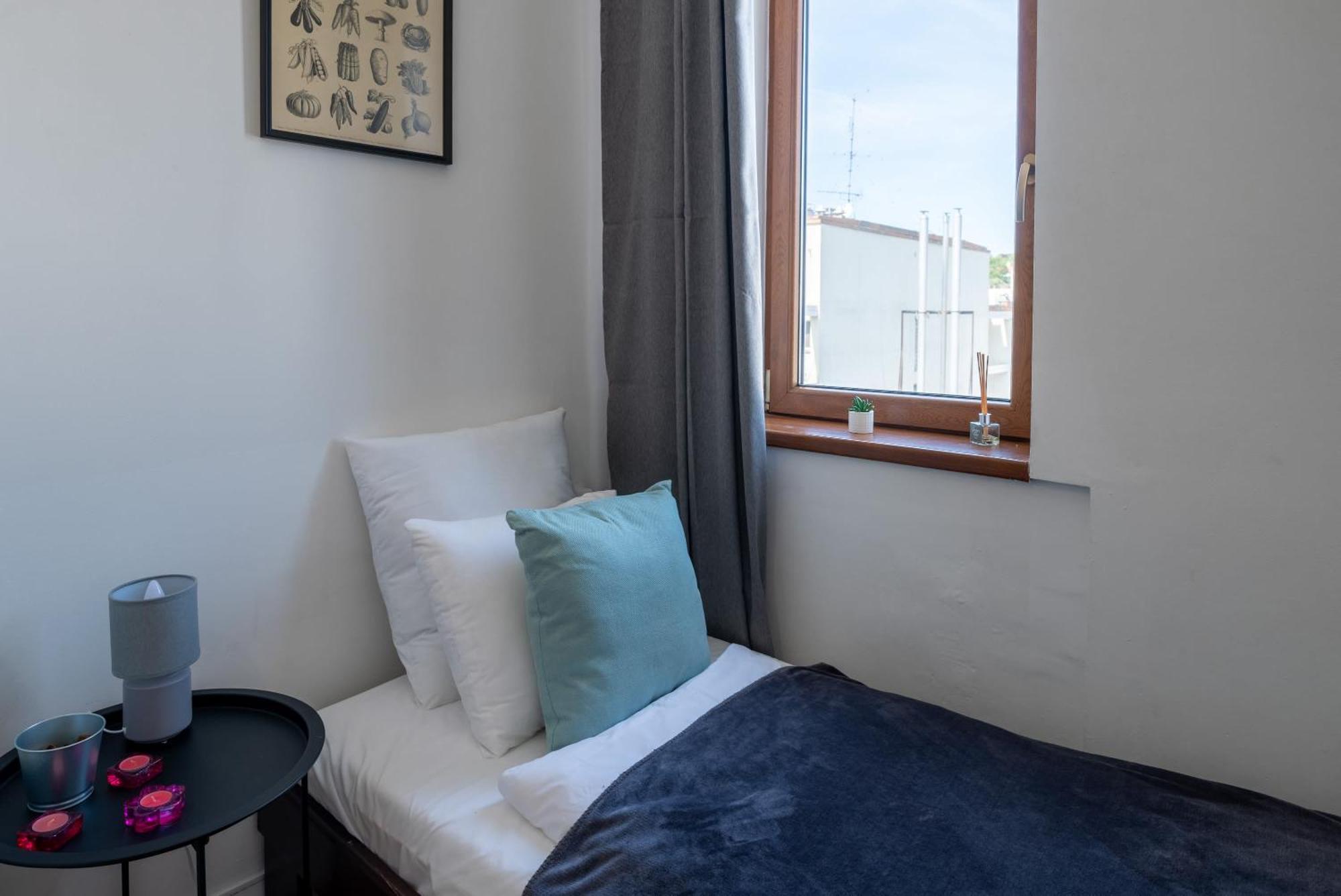 Central - Bright - Calm Studio For Solo Travellers Boedapest Buitenkant foto